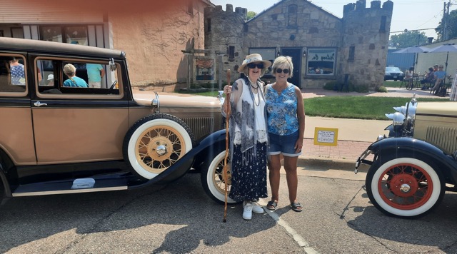 Alice Khitney & Kathy Forbes